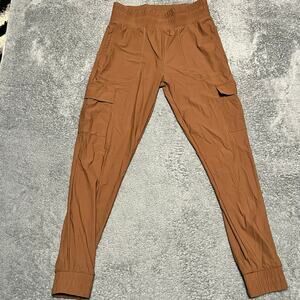 Balance Athletica Vitality In ants Womens Medium Swift Cargo Jogger Brown